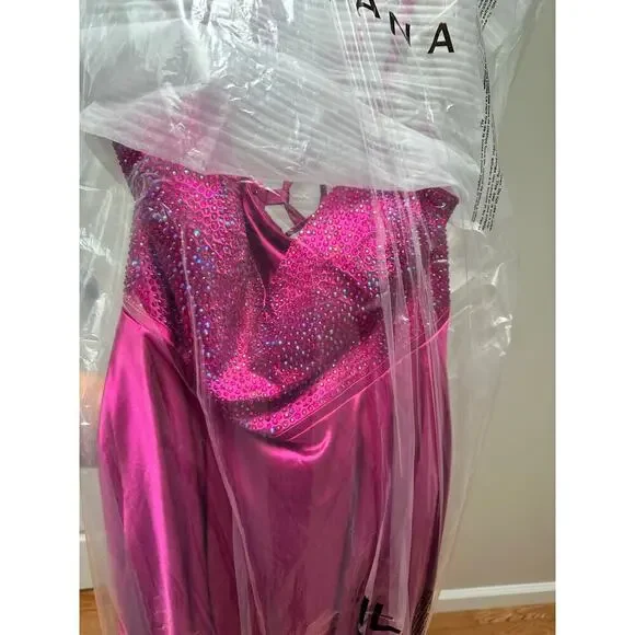 NEW NWT Faviana FA9524 Rasperry Pink Bejeweled Maxi Gown Size 12